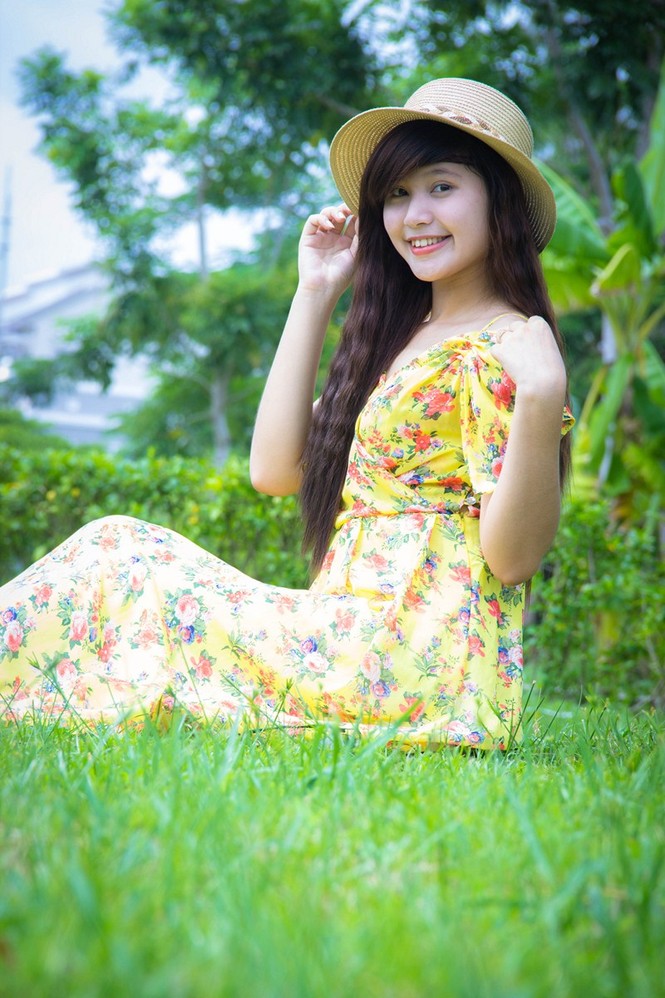 Vũ Thị Hoa, ĐH Ngân Hàng TP.HCM, chiều cao: 1m65, cân nặng: 53kg