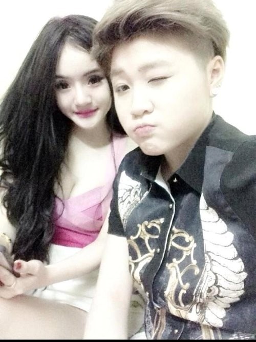 Nghi án phẫu thuật thẩm mĩ được nhiều người đặt ra, Phương Trang giờ đây nhìn rất giống chị gái về độ sành điệu lẫn tai tiếng