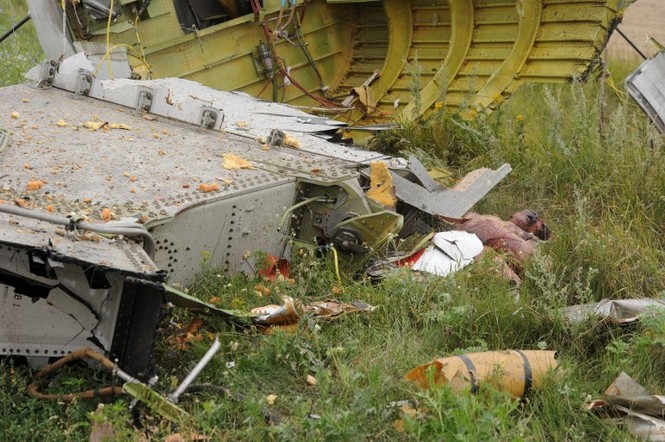 TRỰC TIẾP: MH17 bị yêu cầu hạ độ cao khi vào không phận Ukraine - ảnh 11
