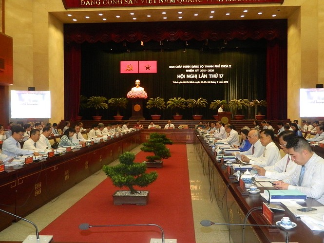 Bí thư TPHCM: Trật tự, kỷ cương … chưa đảm bảo - ảnh 1
