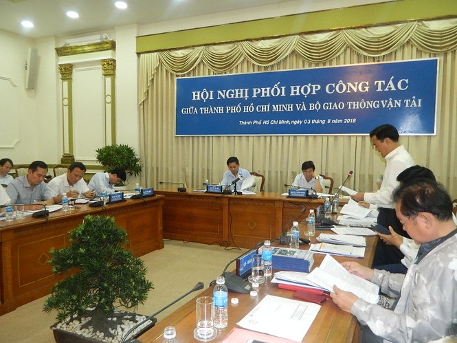 Bộ trưởng GTVT: 5 -10 năm tới, TPHCM sẽ “kẹt cứng” - ảnh 1