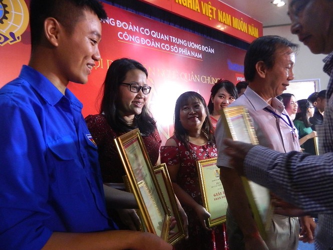 Ban Đại diện báo Tiền Phong đạt giải nhất hội diễn văn nghệ phía Nam - ảnh 4