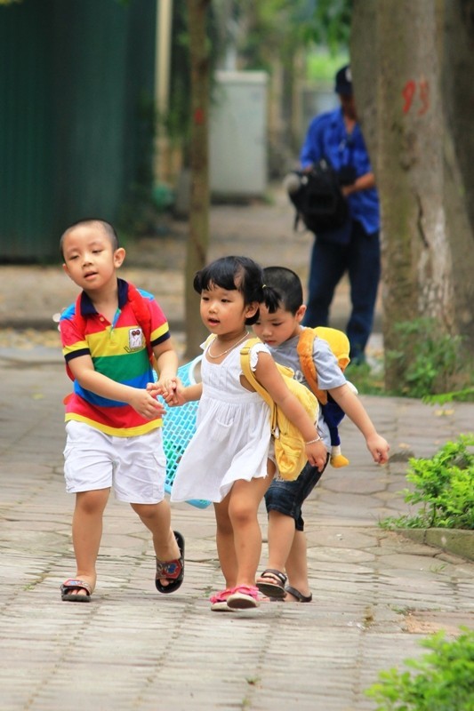 Ảnh hậu trường hài hước 'Con đã lớn khôn' - ảnh 2