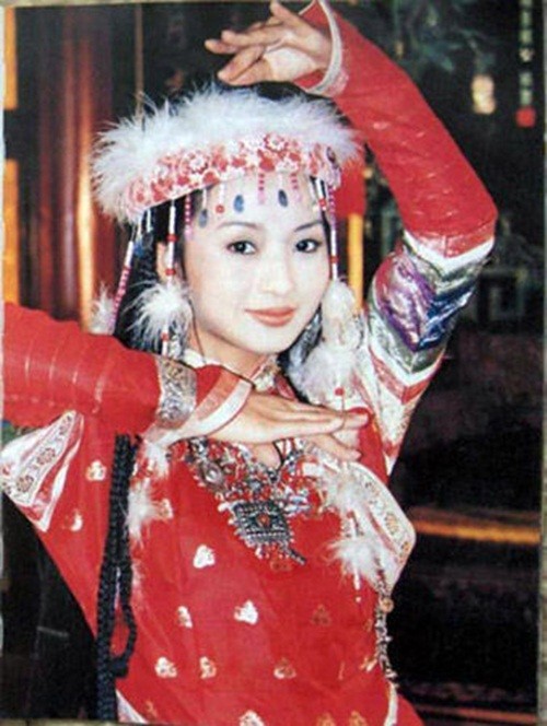 Bí ẩn “những lời nguyền chết chóc” của sao Hoa ngữ - ảnh 17