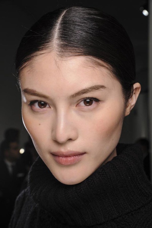 12 cách giúp bạn xinh đẹp không cần make-up - ảnh 2
