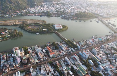 Nha Trang lộng lẫy nhìn từ trên cao - ảnh 10