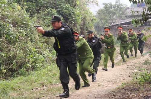 Bầu Kiên, Dương Chí Dũng lên phim - ảnh 2