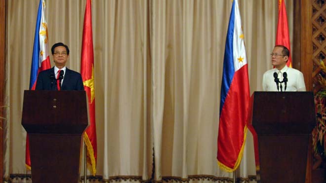 Báo giới Philippines đồng loạt đưa tin phản bác Trung Quốc - ảnh 3