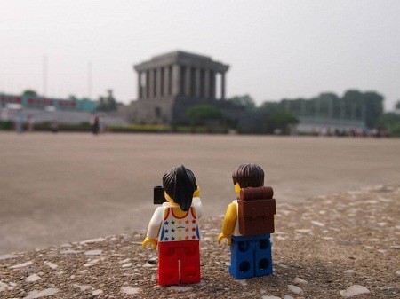 Chùa Một Cột, biển Hội An... trên bộ ảnh lego gây sốt - ảnh 1