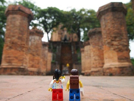 Chùa Một Cột, biển Hội An... trên bộ ảnh lego gây sốt - ảnh 12