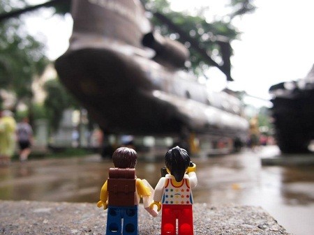 Chùa Một Cột, biển Hội An... trên bộ ảnh lego gây sốt - ảnh 16