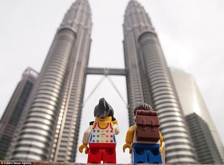 Chùa Một Cột, biển Hội An... trên bộ ảnh lego gây sốt - ảnh 21