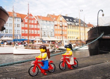 Chùa Một Cột, biển Hội An... trên bộ ảnh lego gây sốt - ảnh 23