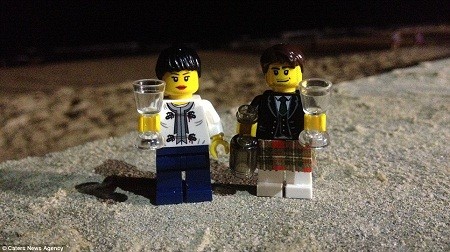Chùa Một Cột, biển Hội An... trên bộ ảnh lego gây sốt - ảnh 26