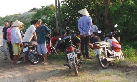 Thi thể nghi là nạn nhân vụ Cát Tường chết do ngạt nước - ảnh 1