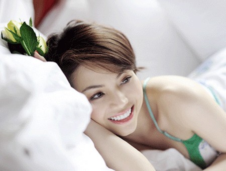 Khổ vì vòng một nở nang - ảnh 1