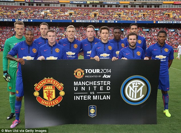 Nhà Glazer bán cổ phiếu, thêm tiền chiêu binh cho Van Gaal - ảnh 2