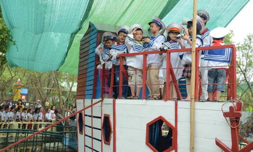 Vợ chồng Tiến sĩ bán nhà, lấy tiền làm trang trại giáo dục - ảnh 1