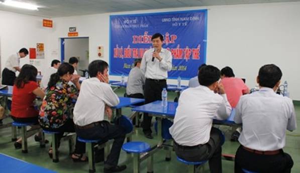 Diễn tập điều tra, xử trí ngộ độc thực phẩm bếp ăn tập thể tại Nam Định - ảnh 3