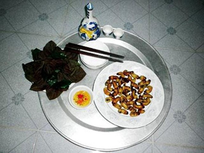 Hừng hực với sùng đất - 'Viagra' tự nhiên đất Quảng - ảnh 1