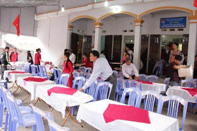 Dân làng mổ lợn, hát Xoan mừng ngày hội đoàn kết - ảnh 10