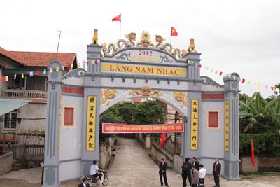 Dân làng mổ lợn, hát Xoan mừng ngày hội đoàn kết - ảnh 1