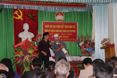 Dân làng mổ lợn, hát Xoan mừng ngày hội đoàn kết - ảnh 6