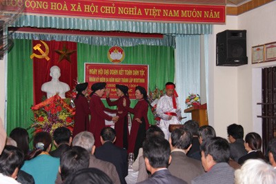 Dân làng mổ lợn, hát Xoan mừng ngày hội đoàn kết - ảnh 8