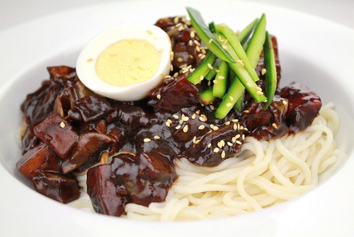 4 món Hàn Quốc làm mưa làm gió tại Hà Nội - ảnh 2