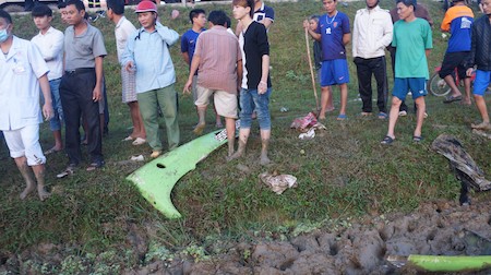 Xe chở công nhân đi ăn cưới gặp tai nạn kinh hoàng ở Nghệ An - ảnh 21