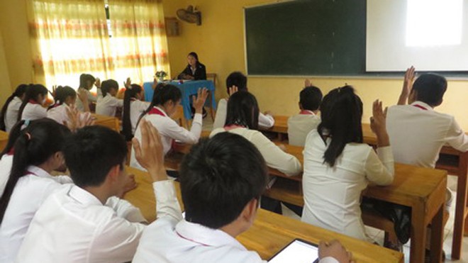 Classbook đến với học sinh dân tộc thiểu số - ảnh 1