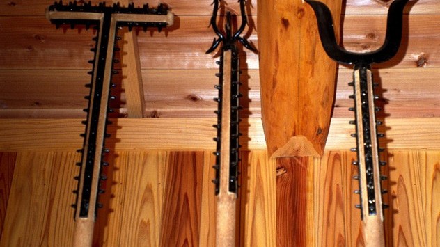 10 loại vũ khí chiến đấu cổ xưa lợi hại trên thế giới - ảnh 3