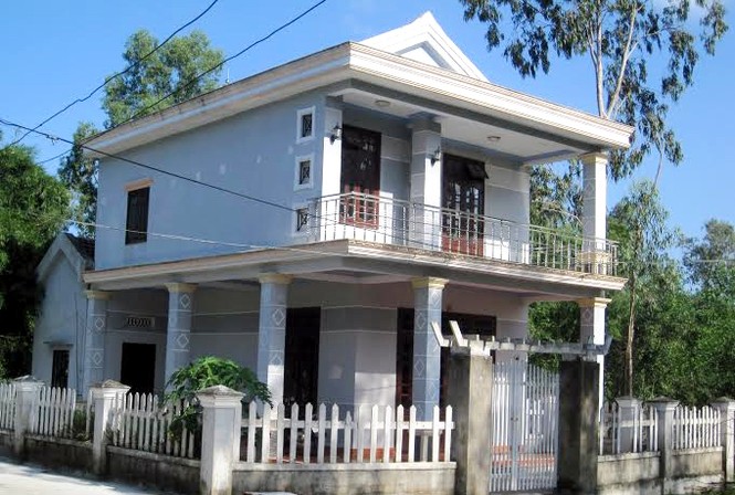 Làng tỷ phú ở Đà Nẵng: Sắm xe sang, lấy vợ nước ngoài - ảnh 9