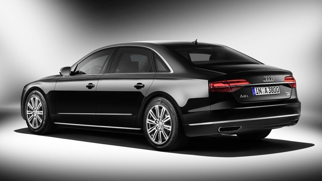 Audi A8L chống đạn giống như xe dành cho điệp viên - ảnh 1