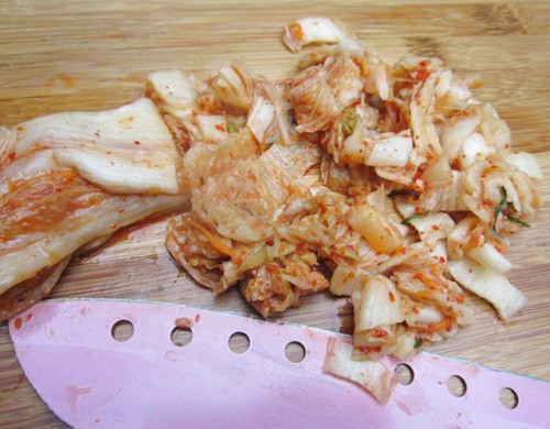 Cơm rang kim chi, thịt bò cay cay thơm nức mũi - ảnh 1
