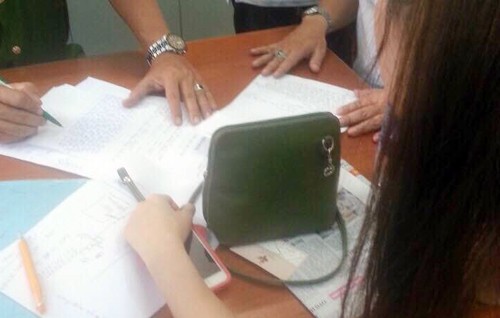 Đặc nhiệm lao xe vào kẻ cướp tài sản của du khách nước ngoài - ảnh 1