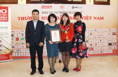 Nhà sách Tiền Phong - Thương hiệu dẫn đầu Việt Nam năm 2015. - ảnh 4