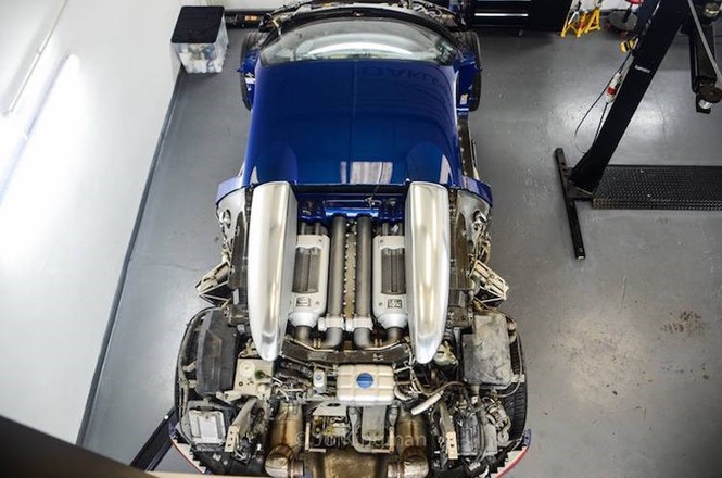 Cận cảnh Bugatti Veyron 'siêu độc' của tay chơi Ả Rập - ảnh 1