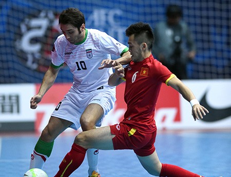 Dân tay ngang giúp futsal Việt Nam tạo nên kỳ tích chấn động châu Á - ảnh 2