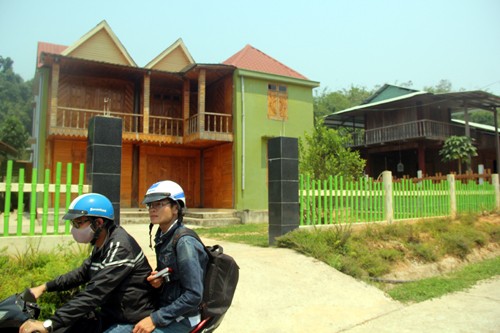 Cuộc sống đói nghèo ở nơi từng 'tiêu tiền như nước' - ảnh 1