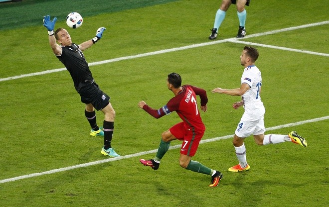 Tám cầu thủ hứa hẹn 'đổi đời' sau EURO 2016 - ảnh 5