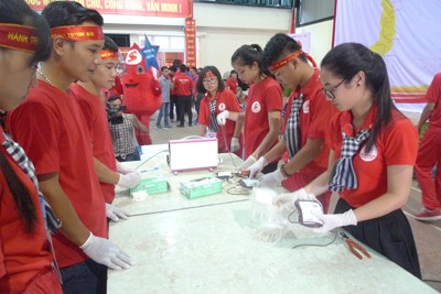Lạng Sơn: Rực đỏ trái tim tình nguyện - ảnh 4