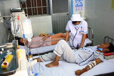Lần đầu tiên chạy thận nhân tạo tại trạm y tế - ảnh 1