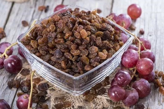 Thải độc gan bằng nho khô theo phương pháp truyền thống của Nga - ảnh 2