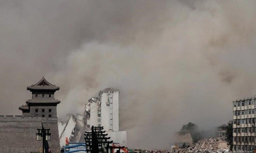 Tòa nhà cao 90m bị đánh sập trong 5 giây - ảnh 7