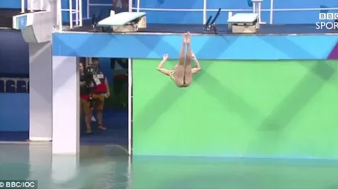 Màn nhảy cầu thảm họa bị chấm 0 điểm ở Olympic 2016 - ảnh 1