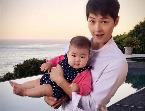 Chương Tử Di tái xuất làng giải trí bên Song Joong Ki - ảnh 3