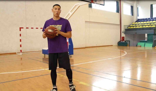 Nhân vật VBA - Justin Young: 'Bóng rổ với tôi là cả cuộc đời' - ảnh 1
