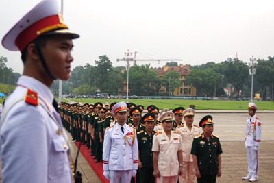 Chủ tịch nước: Bảo vệ chủ quyền trong bất kỳ tình huống nào - ảnh 2