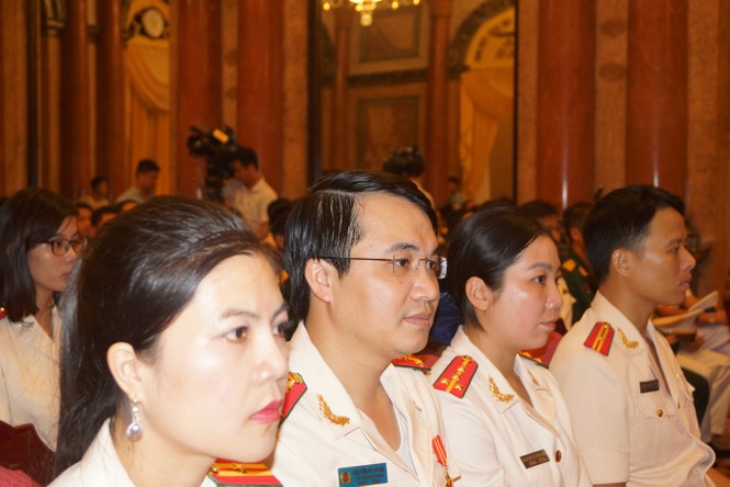 Chủ tịch nước: Bảo vệ chủ quyền trong bất kỳ tình huống nào - ảnh 3